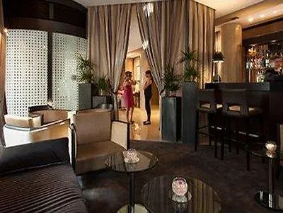 **** Hotel La Residence Du Roy Paris Champs Elysees Frankrijk